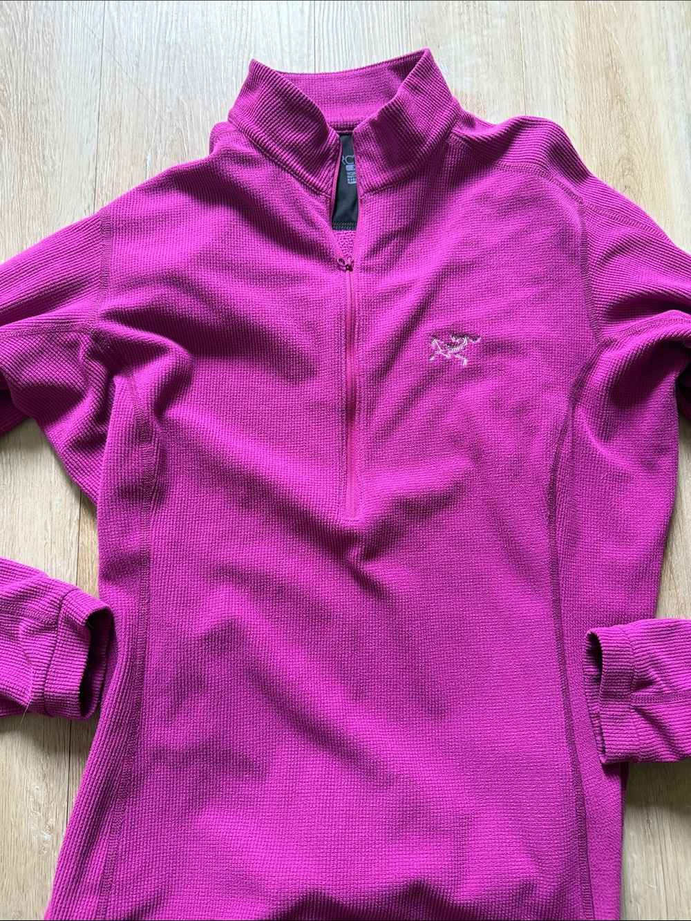 Arcteryx women’s halfzip - Picture 4 of 5
